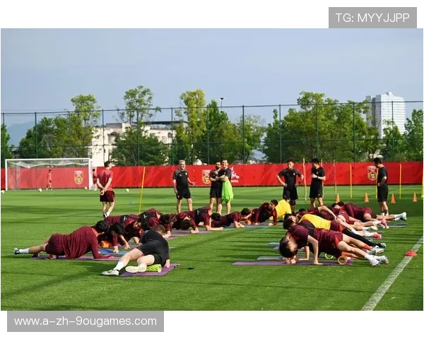 国足体能恢复与训练结合，记者_国足体能状况不太理想